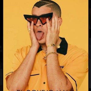 Meet your Posher, Derick